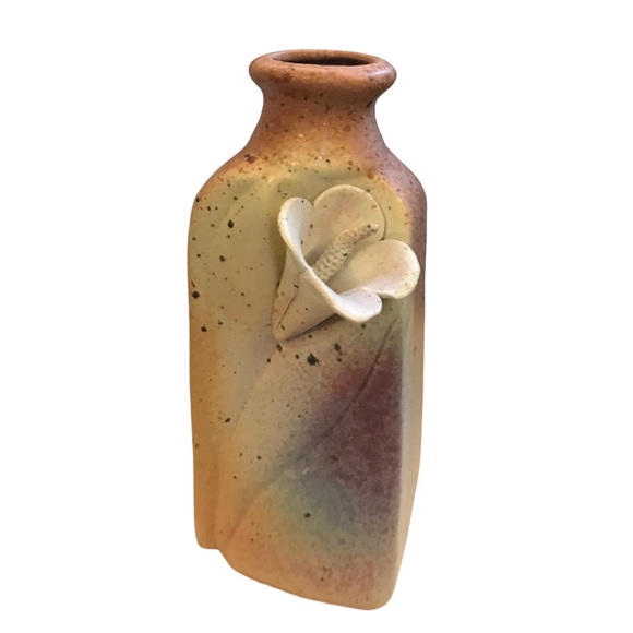 Owl Creek Pottery Figural Lily Flower Bottle Vase 7” Airbrush Doug Cornett - Picture 4 of 12